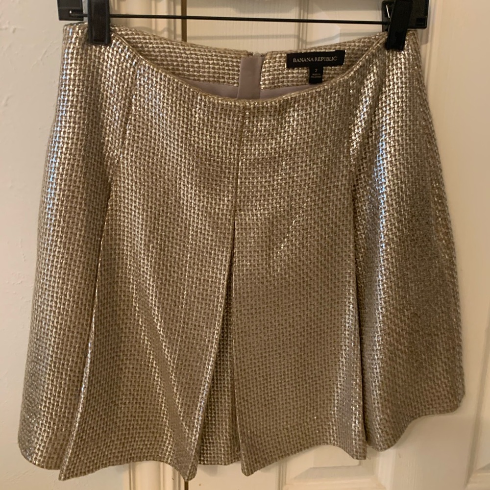 Banana Republic skirt size 2